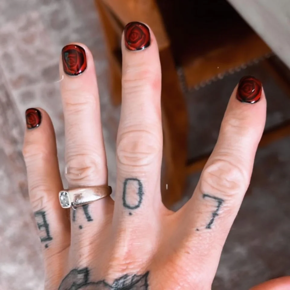 Minimalist Black Nails for Men