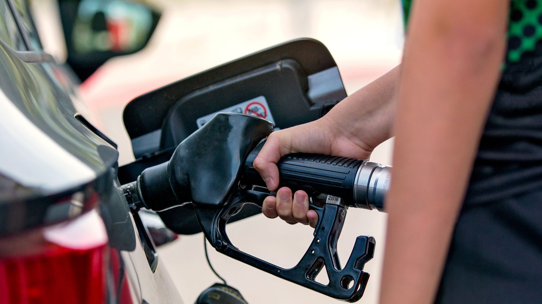 Las cinco cadenas en las que la gasolina te saldrá más barata