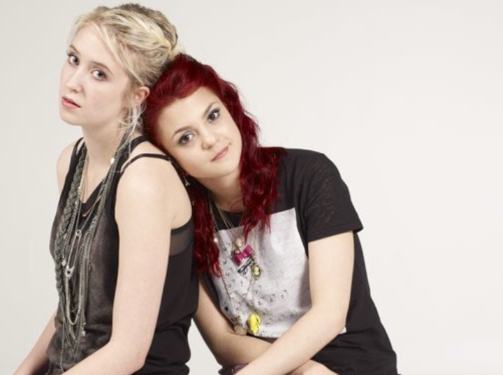 Naomi and Emily in season three of Skins