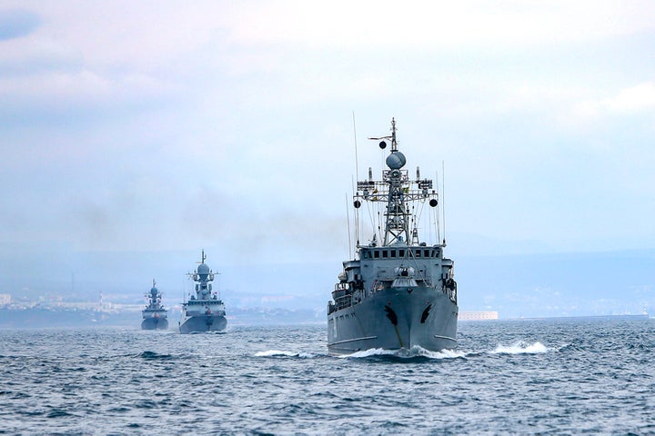Buques de la armada rusa en el Mar Negro.