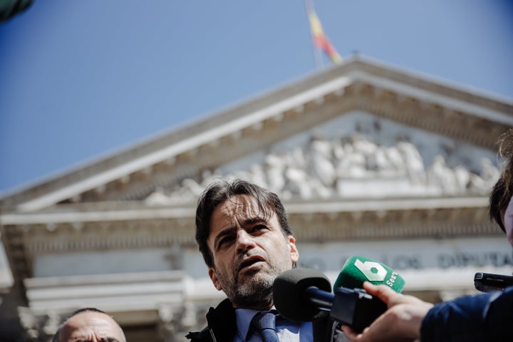 Jaume Asens atiende a los medios a las puertas del Congreso