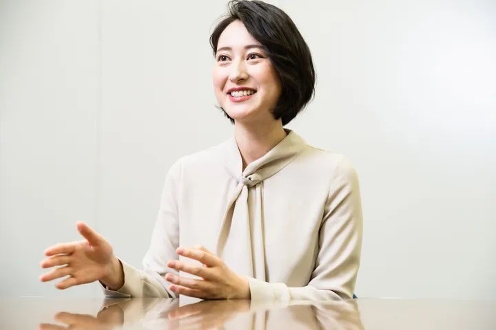 フリーアナウンサーの小川彩佳さん（2020年撮影）