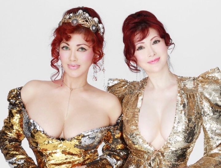 叶姉妹の2人。恭子さん(左)、美香さん(右)
