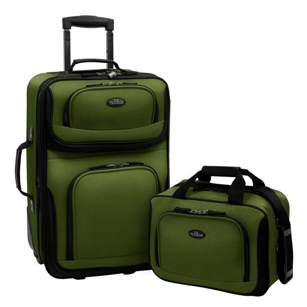 Carry-On Luggage That Meets The FAA's Size Requirements