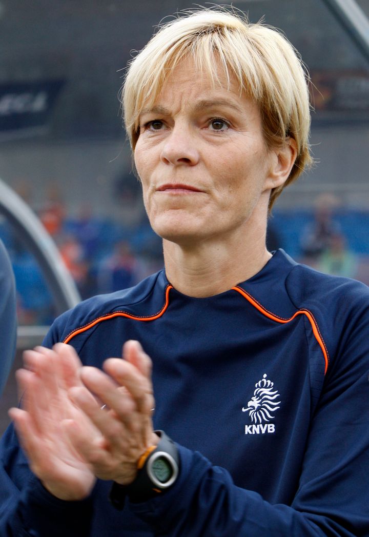 女子サッカーオランダ代表のナショナルコーチを務めていた当時のヴェラ・パウ氏（2009年8月29日撮影）