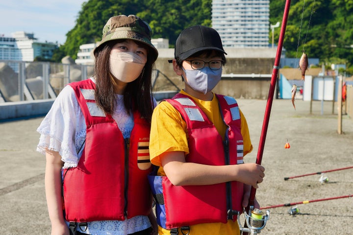 ネンブツダイを2匹いっぺんに釣った息子