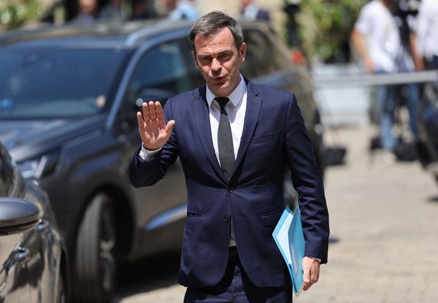 Le nouveau porte-parole du gouvernement Borne, Olivier Véran, le 21 juin 2022 à Matignon.