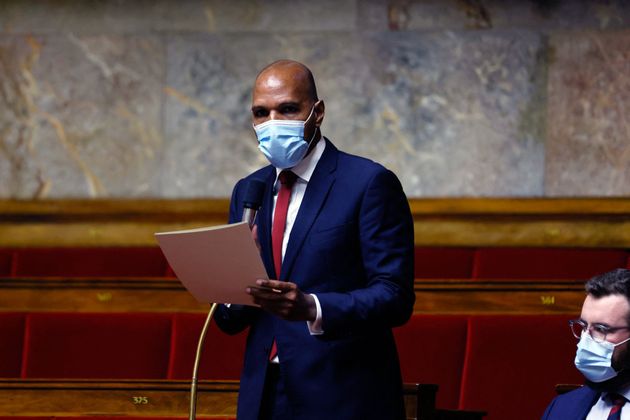 Le député Olivier Serva, ici s'exprimant à l'Assemblée nationale à Paris, le 23 mars 2021.