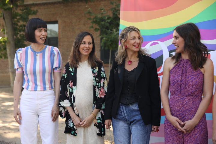 Las ministras de Ciencia, Derechos Sociales, Trabajo e Igualdad, respectivamente, en un acto por el día del Orgullo LGTBI.