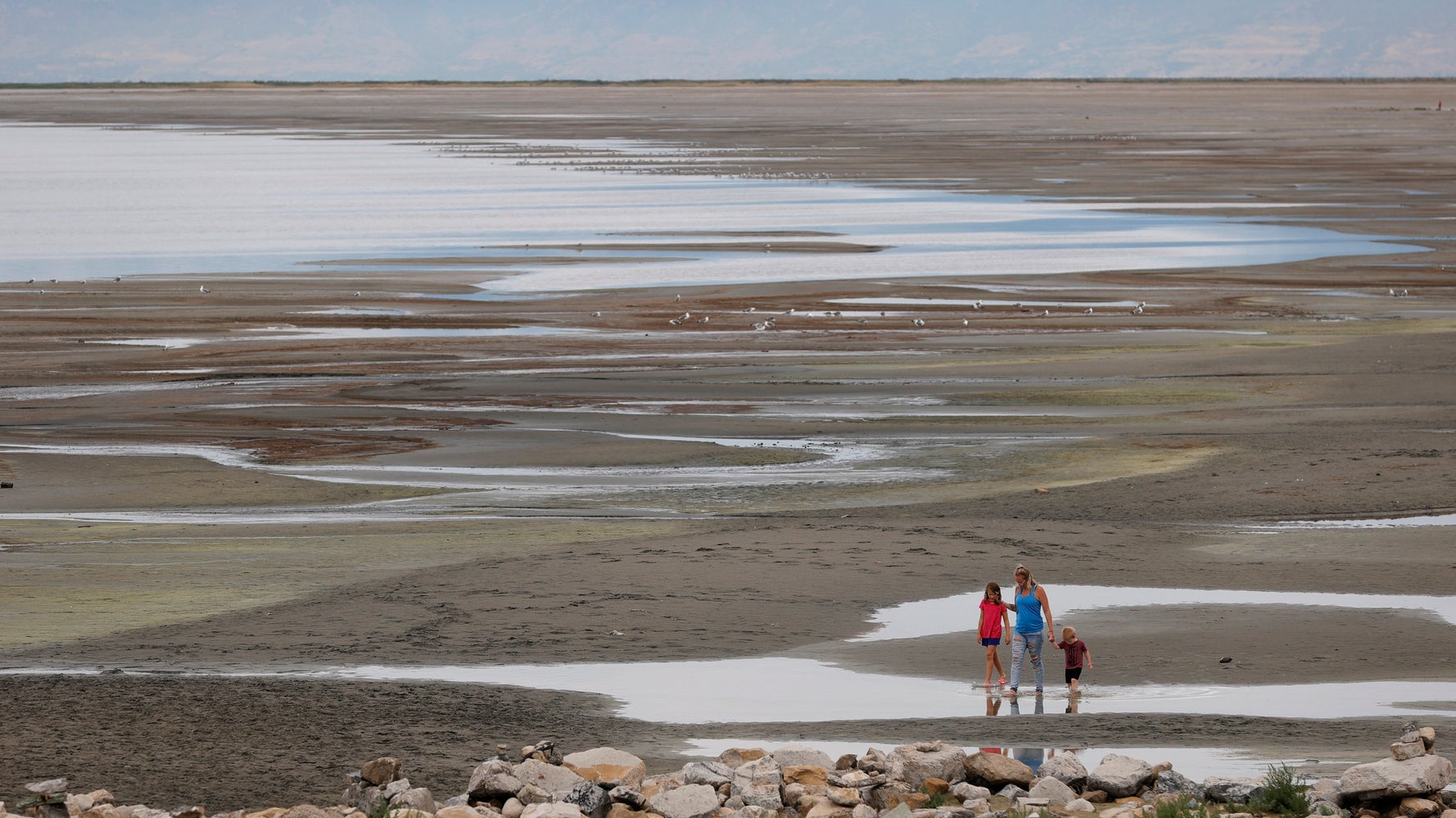 Great Salt Lake ‘In Trouble’ After Levels Fall To Historic New Low Great Salt Lake ‘In Trouble’ After Levels Fall To Historic New Low