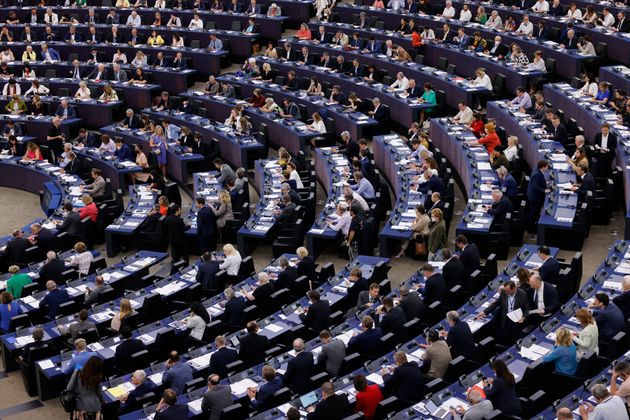 Les eurodéputés demandent à faire de l'IVG un droit fondamental de l'UE