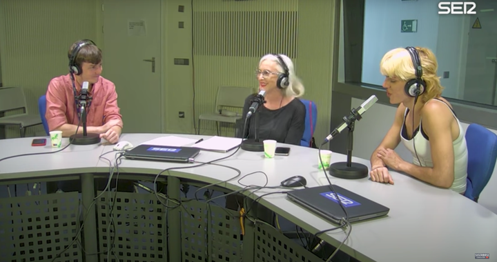 Marila Cubells en el estudio con Eduardo Rubiño y Samantha Hudson.