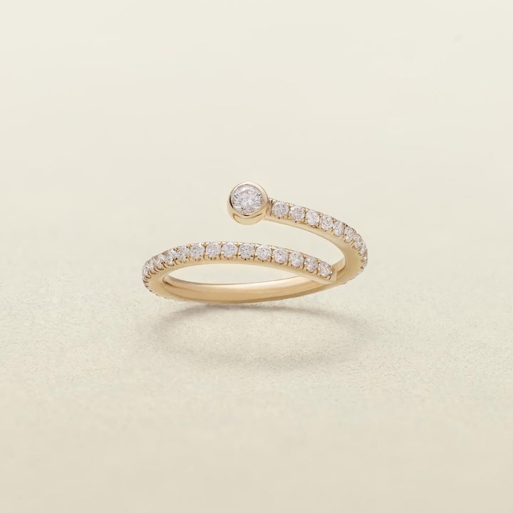 A close-up of Shiffon Co.'s forthcoming 1972 Tennis Pinky Ring.