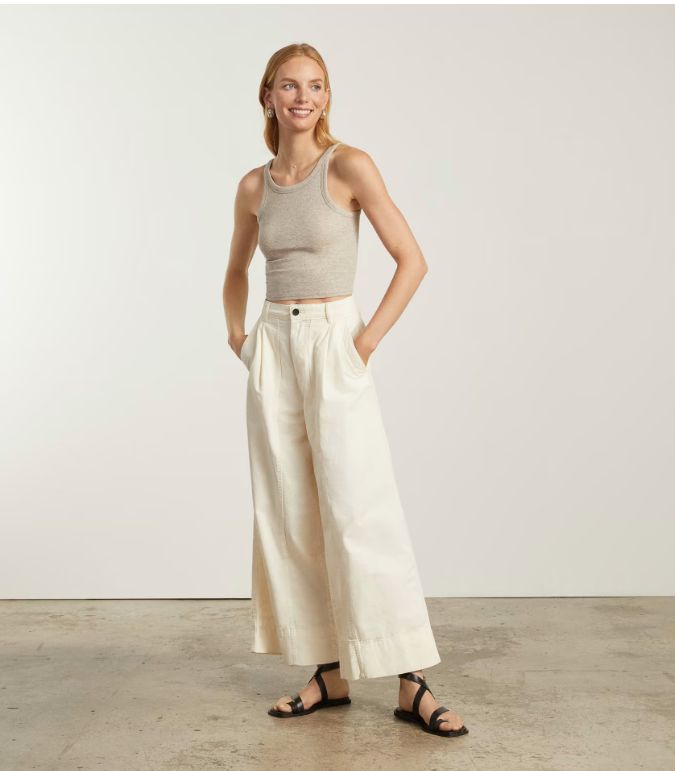 I Hate Wearing Shorts, So I'm Buying These Lightweight Linen Pants