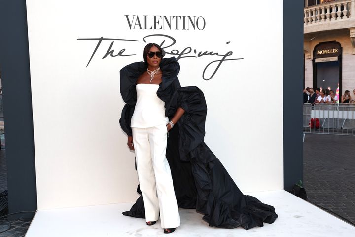 Naomi arriving at Valentino's fall/winter 2022 show earlier this year