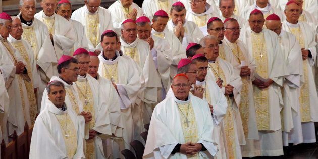 (Photo d'illustration: Les évêques de France réunis à la Basilique Notre-Dame du Rosaire en novembre 2016. Photo d'illustration. REGIS DUVIGNAU / REUTERS)