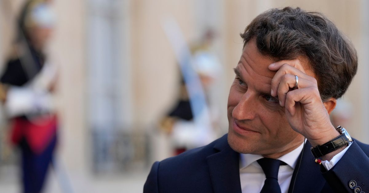 Le ministre Macron a aidé Uber à s'implanter sur le marché français, tollé à gauche