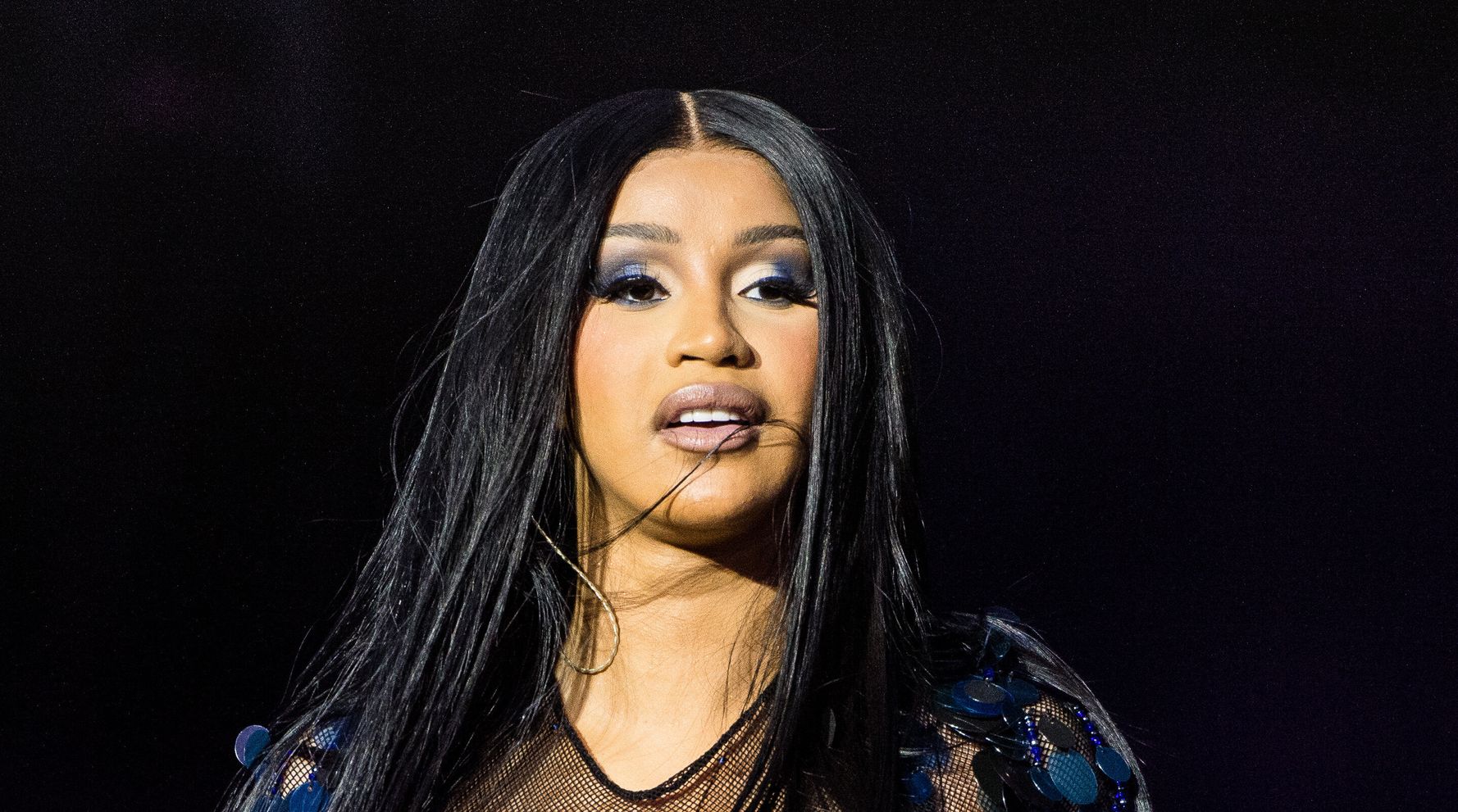 Cardi B Accuses The Shade Place Of ‘Gaslighting’ Her In Heated On the net Feud