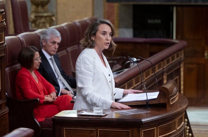 Cuca Gamarra interviene en el Congreso de los Diputados.