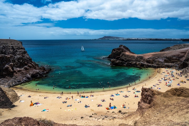 Playa del Papagayo, en Lanzarote, Islas Canarias.