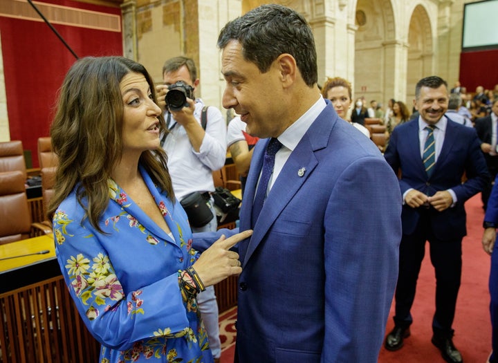 Juanma Moreno y Macarena Olona.