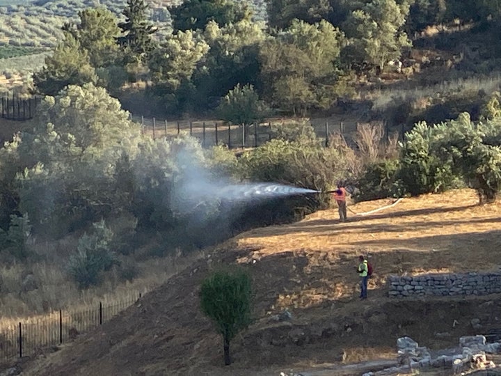 Εικόνα από το σύστημα πυρόσβεσης στις Μυκήνες