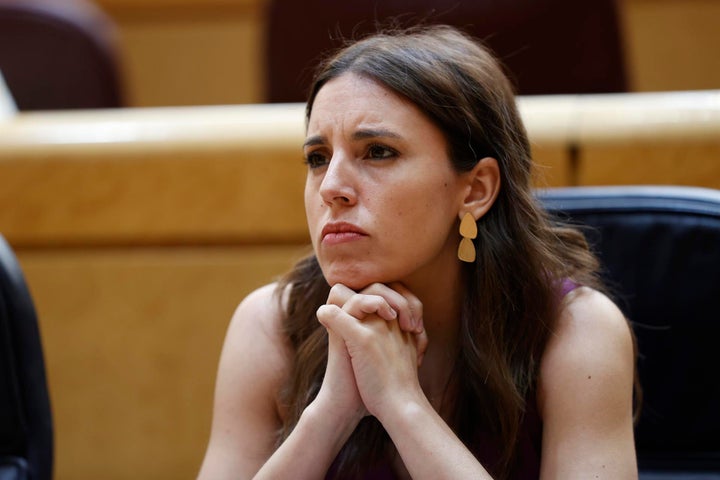 La ministra de Igualdad, Irene Montero, asiste al pleno del Senado este martes.