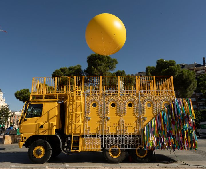 La carroza Sol que viajará por toda España celebrando el Orgullo.