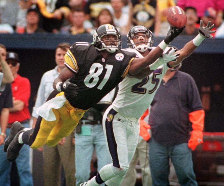 Former Pittsburgh Steelers wide receiver Charles Johnson in1998. Johnson died on July 19. He was 50. 