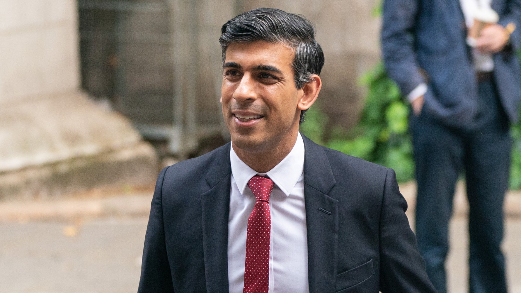 Rishi Sunak's Campaign Video Channels Both The Inbetweeners And The Office - Vimarsana News