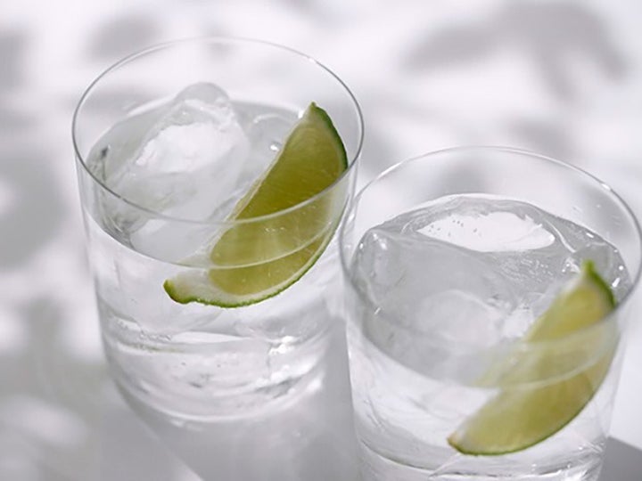 知ってる 溶けにくい透明な氷の作り方 自宅で簡単に作れると話題 ハフポスト Life 知ってる 溶けにくい透明な氷の作り方 自宅で簡単に作れると話題 ハフポスト Life