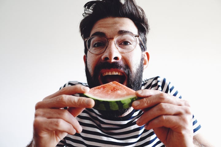 Eating With Your Mouth Open Makes Food Taste Better, Apparently ...