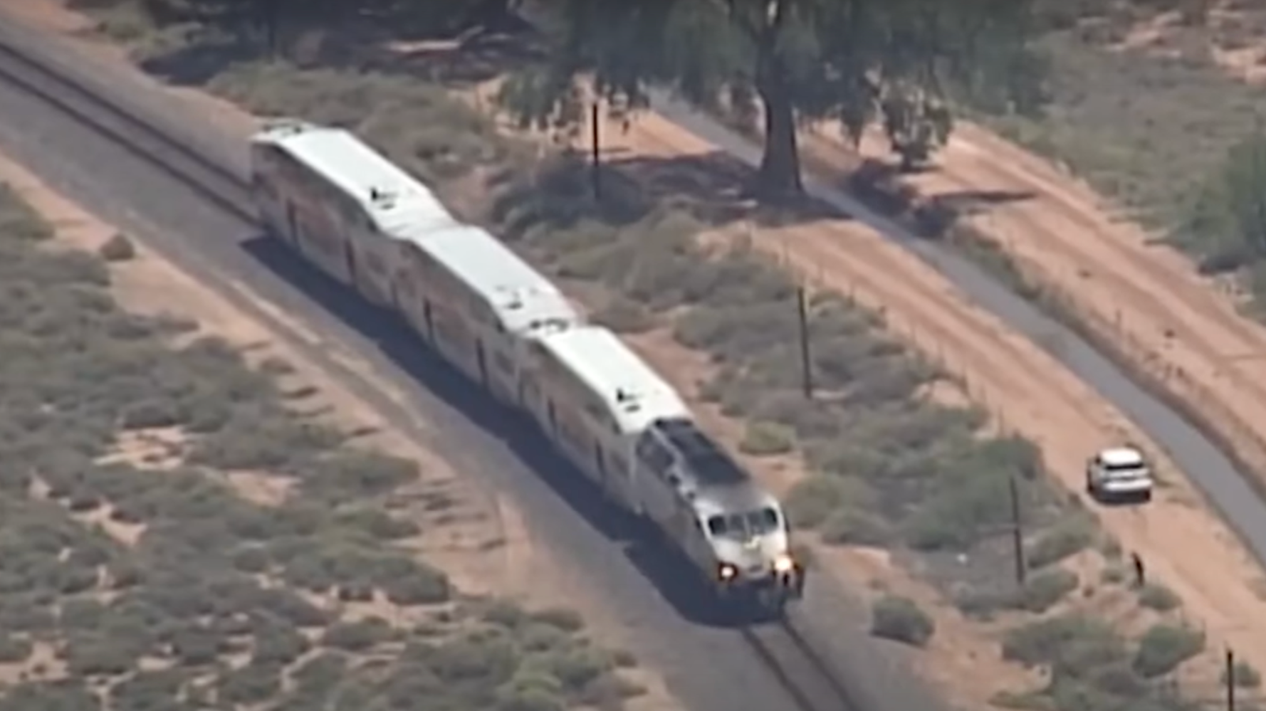 Man, Girl Dead After New Mexico Crash Between Train And SUV - Vimarsana News