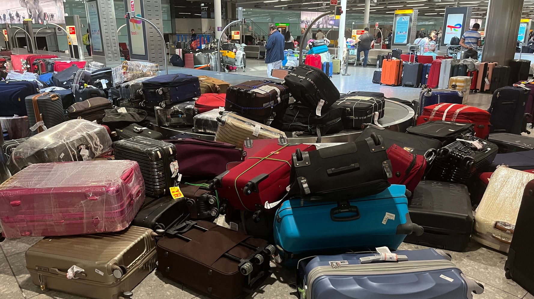 Airport top lost baggage