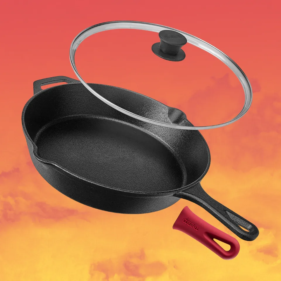 Is Teflon Safe? The Truth About Nonstick Cookware [2021] – Holly Roser  Fitness