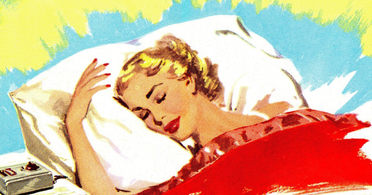 How Your Sleep Position, And Even Your Pillowcase, Can Cause Wrinkles