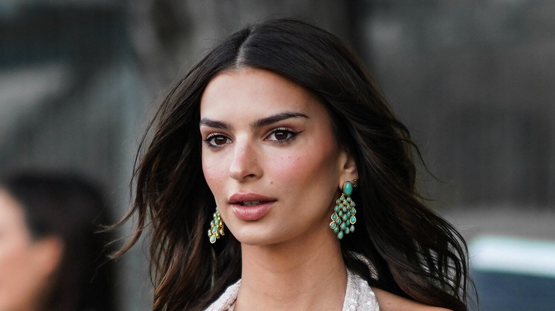Emily Ratajkowski Subtly Acknowledges Divorce Rumors From Sebastian Bear-McClard - Vimarsana News