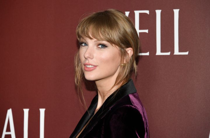 Taylor Swift's representative said that a report calling her the worst celebrity CO2 emitter this year was "blatantly incorrect" because it includes flights from when Swift's jet was on loan to other people. 