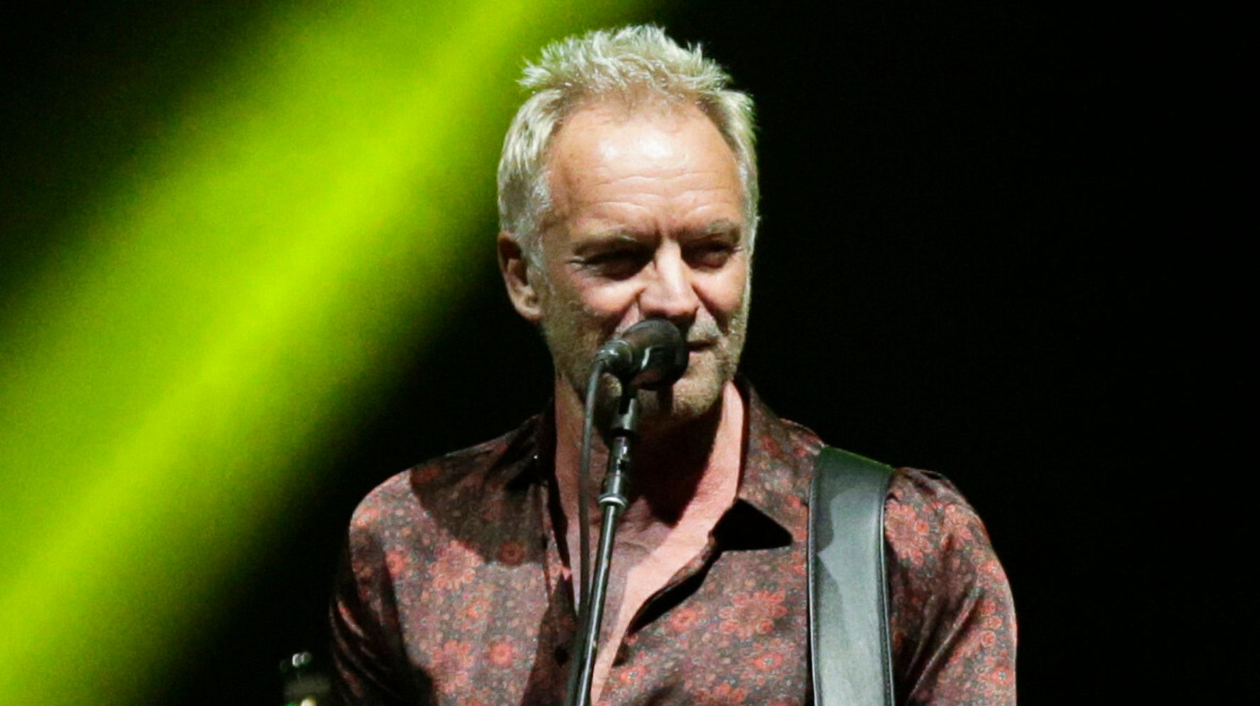 Sting Warns During Warsaw Concert Of Threats To Democracy Sting Warns During Warsaw Concert Of Threats To Democracy