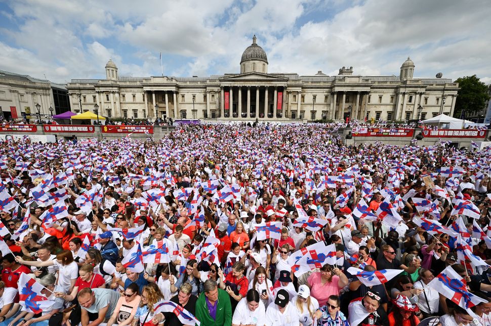 Fans celebrate the Lionesses' victory in the Euro 2022 final