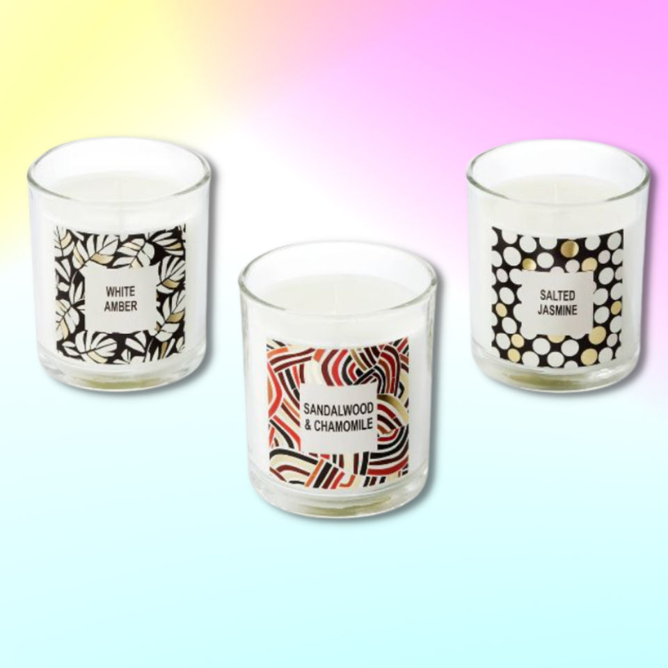 A scented candle set