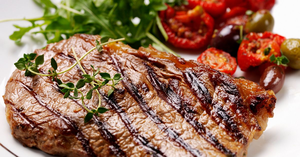 How To Cook A Perfect Steak: 3 Easy Ways To Do It