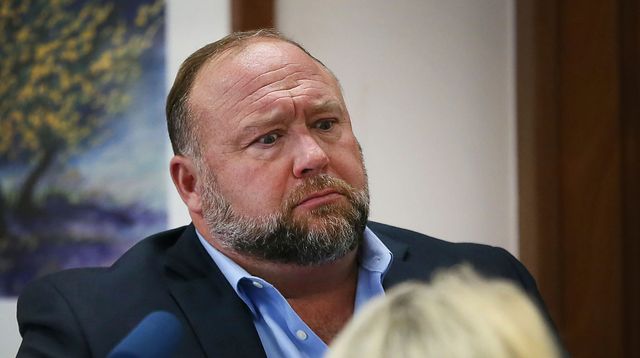 Alex Jones Must Pay $4.1 Million To Sandy Hook Parents, And The Jury Isn’t Done Yet.jpg