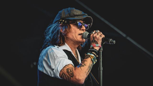 Johnny Depp, Jeff Beck Accused Of Stealing Lyrics From Black Poet Incarcerated In The '60s.jpg