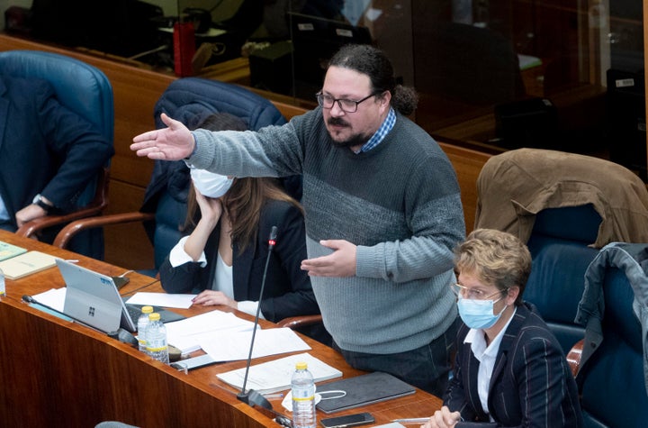 MADRID, SPAIN - DECEMBER 21: The deputy spokesman of Unidas Podemos, Jacinto Morano, speaks in a plenary session in the Assembly of Madrid, on 21 December, 2021 in Madrid, Spain. The Assembly of Madrid faces today and tomorrow, December 22, the final debate prior to the approval of the Budget Bill of the Community of Madrid for 2022, after two years of prorogation. These budgets represent an increase of almost 15% over 2019 to reach 23,000 million for 2022. For their part, the three left-wing parties have shown their rejection of these budgets. (Photo By Alberto Ortega/Europa Press via Getty Images)