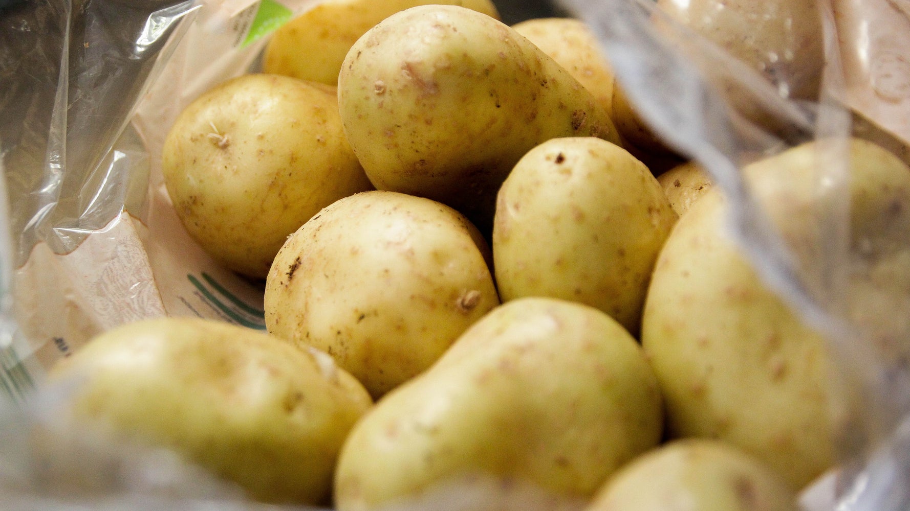 There's New Advice On How To Store Potatoes So They Last Longer - Vimarsana News
