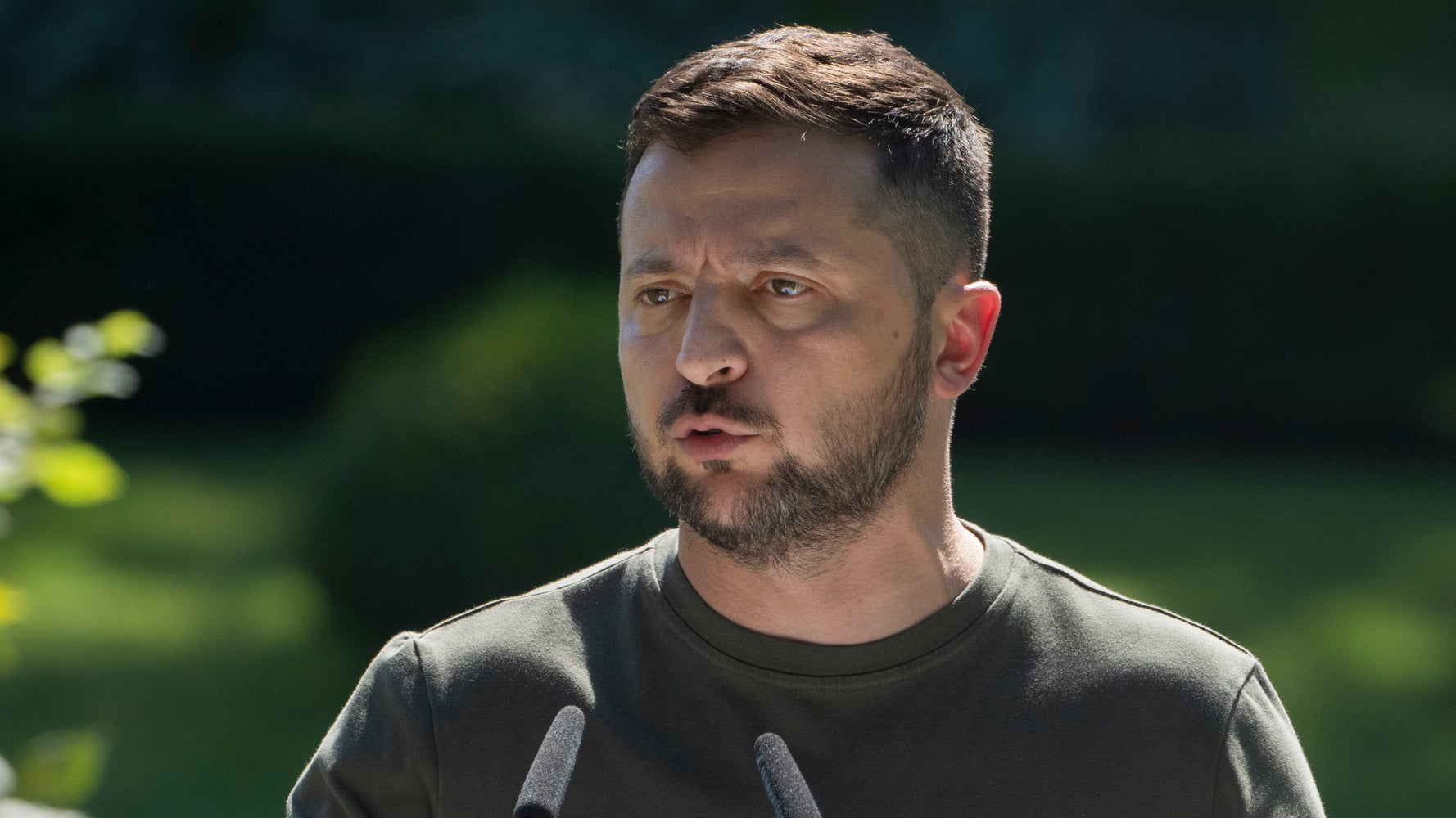 Volodymyr Zelenskyy veut que l’Ouest restreigne tous les voyageurs russes