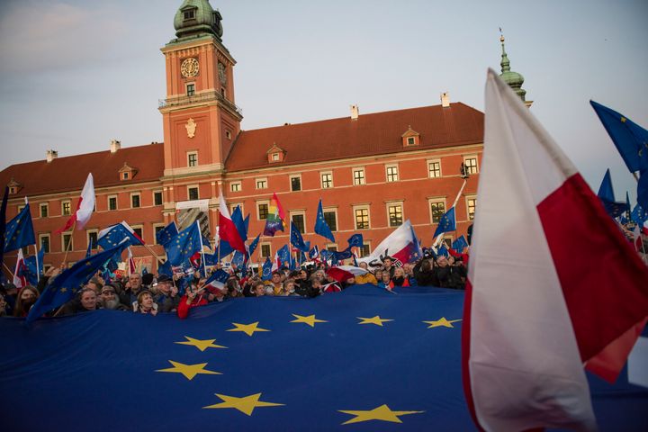 Συγκέντρωση υπέρ της ΕΕ στην Βαρσοβία 