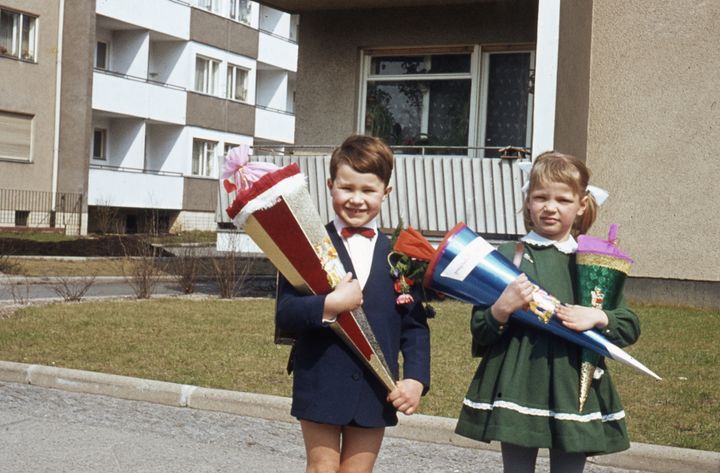 German children with school cones in 1960. 