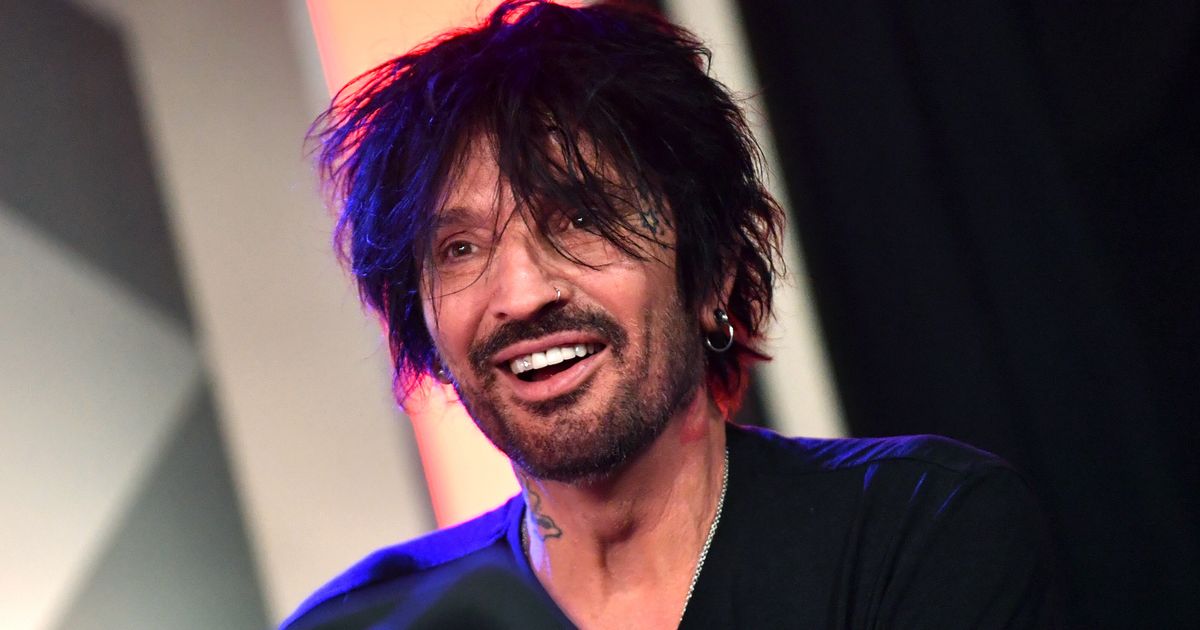 Tommy Lee's Fully Nude Social Media Post Makes Users Question 'Double Standards'.jpg